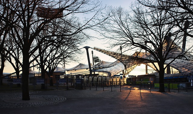 老詹怒喷媒体人不懂球！帕金斯称詹皇的话不是圣旨！狂蹭詹姆斯热度！.